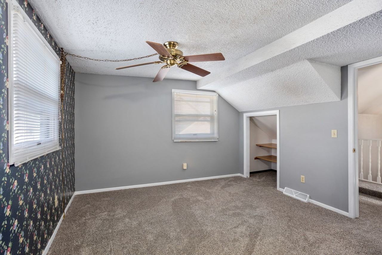 108 Depere St - Photo 5 of 21