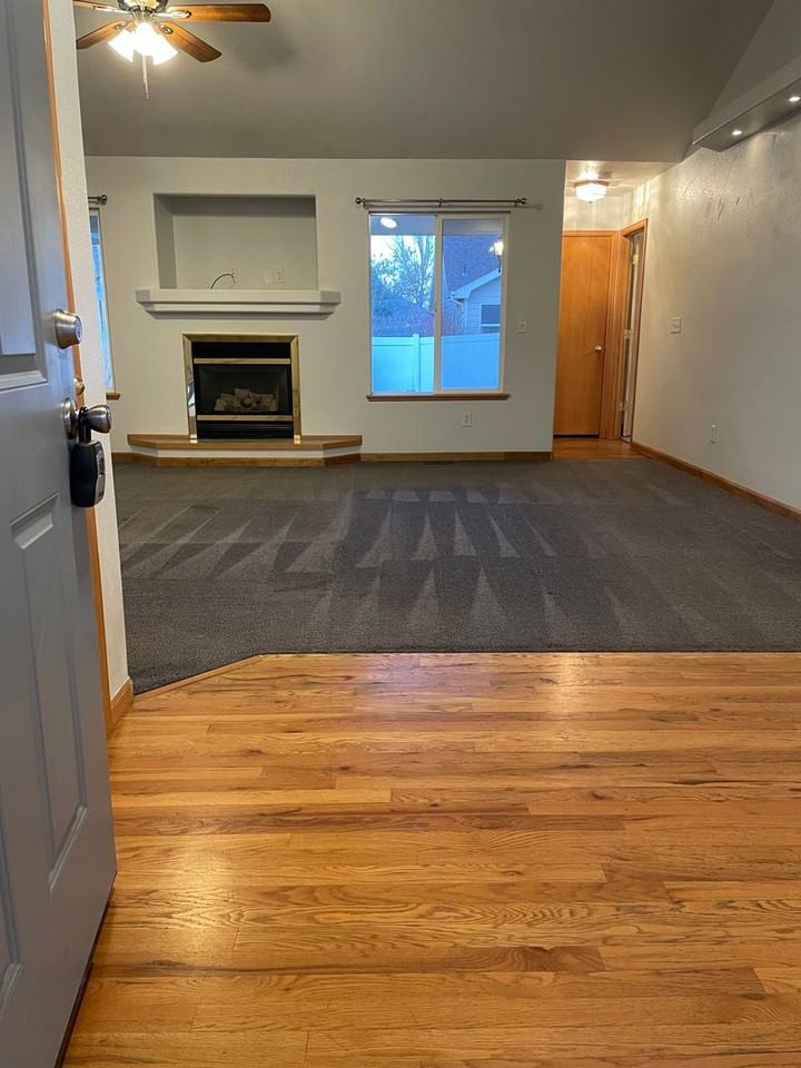 124 Rock Bridge Dr - Photo 3 of 50