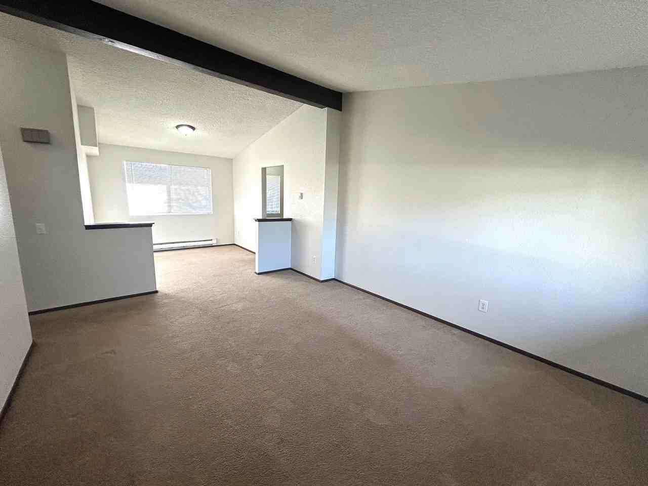 2325 Baker Ave - Photo 3 of 17