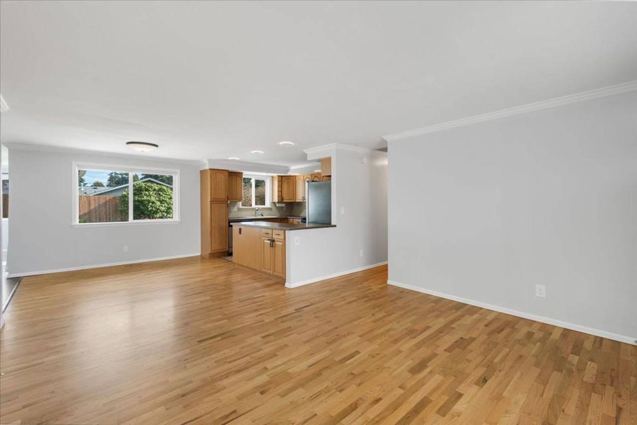 16624 125th Ave Se - Photo 3 of 22