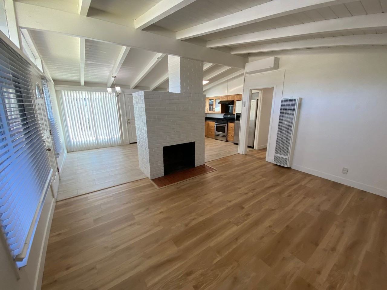 1234 Socorro Ave - Photo 3 of 24
