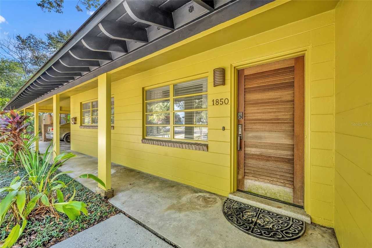 1850 Whitehall Dr - Photo 2 of 30