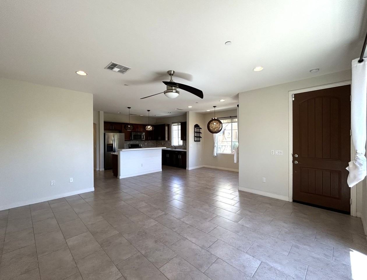 52478 Hawthorn Ct - Photo 7 of 41