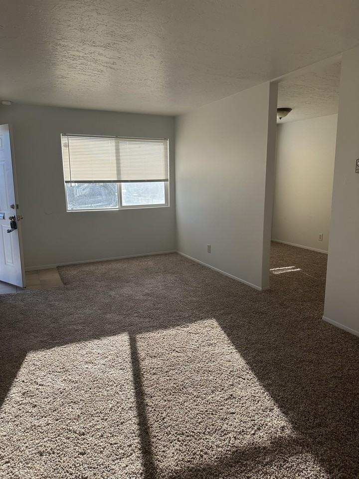 144 N 3rd St #1 - Photo 4 of 9