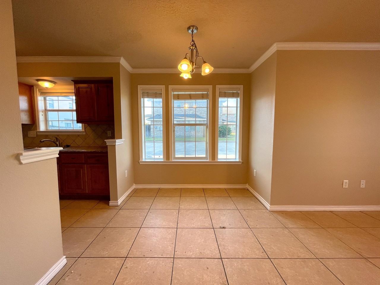 2336 Autumn Chase Loop - Photo 3 of 18