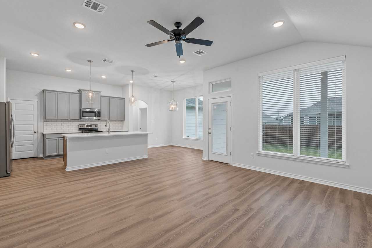 3184 Tarleton Ct - Photo 3 of 23