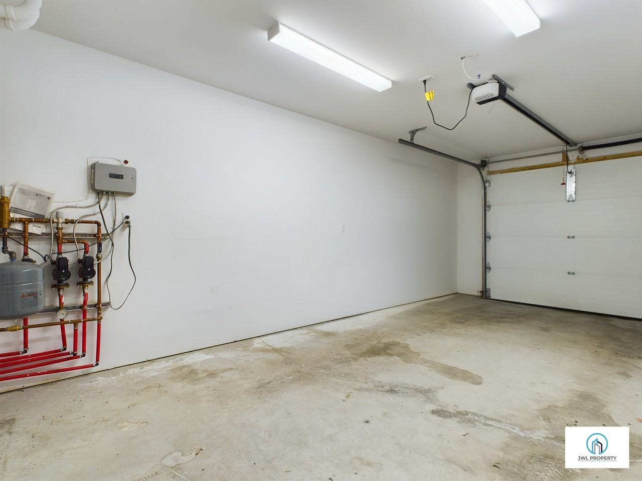 330 Park Way #D - Photo 4 of 24