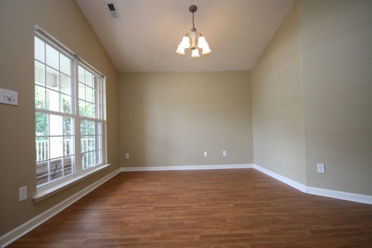 106 Tallmadge Ct Sw - Photo 2 of 20