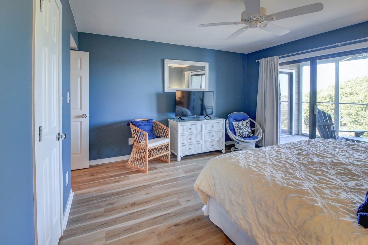 590 Marina Dr #1 - Photo 7 of 50