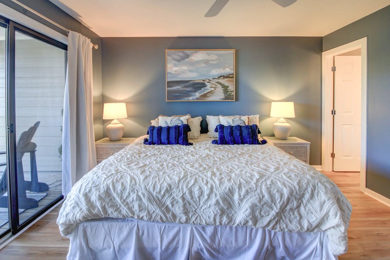 590 Marina Dr #1 - Photo 3 of 50