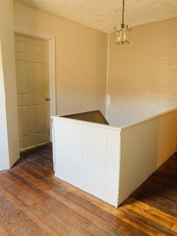 3231 Vine St #3 - Photo 3 of 15