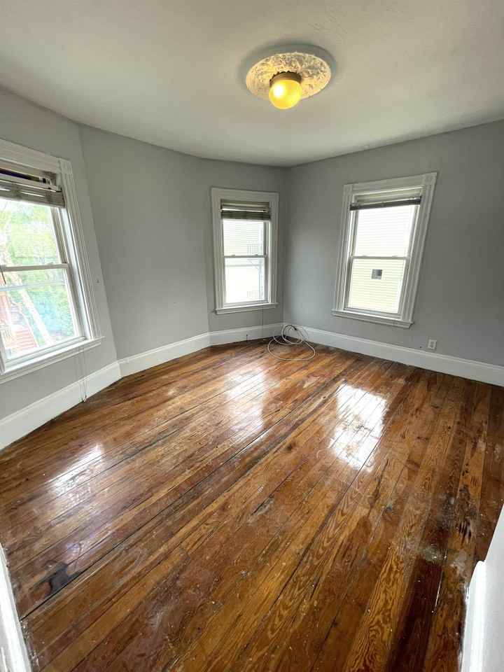 7 Greenmount St #3 - Photo 2 of 6