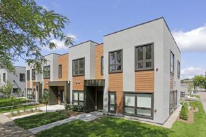 featured image of 207 24th Ave Ne #4