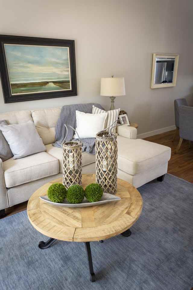 207 24th Ave Ne #4 - Photo 6 of 50