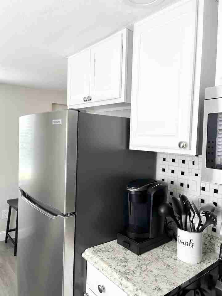 607 Lyndhurst St #607 - Photo 2 of 26