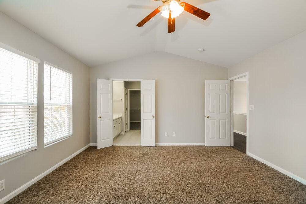 5263 Little Sandy Dr - Photo 6 of 17