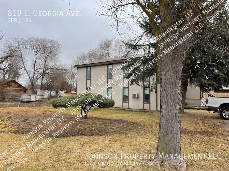 819 E Georgia Ave - Photo 2 of 13