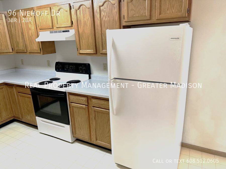 96 Niehoff Dr - Photo 3 of 15