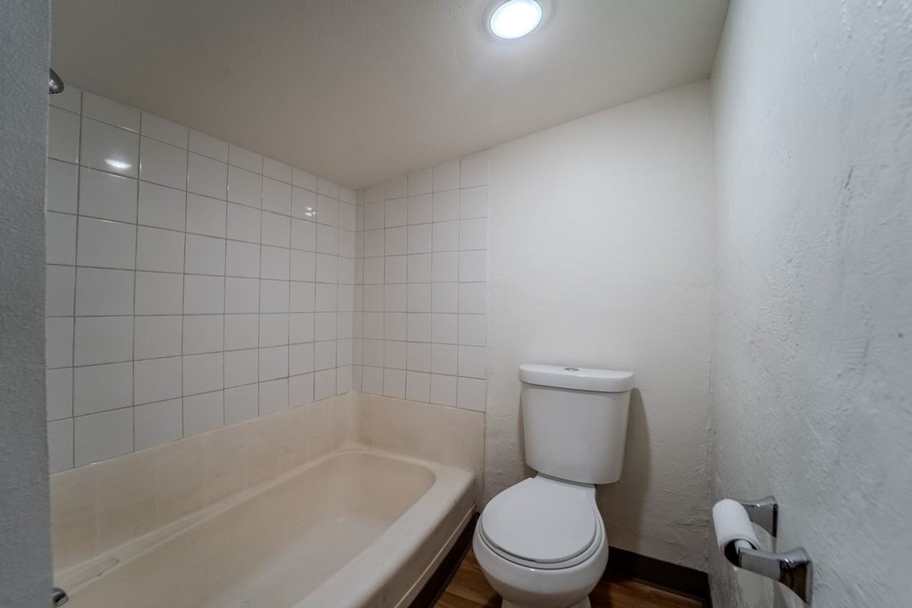 1358 1360/1 Dewsnup Ave - Photo 3 of 12