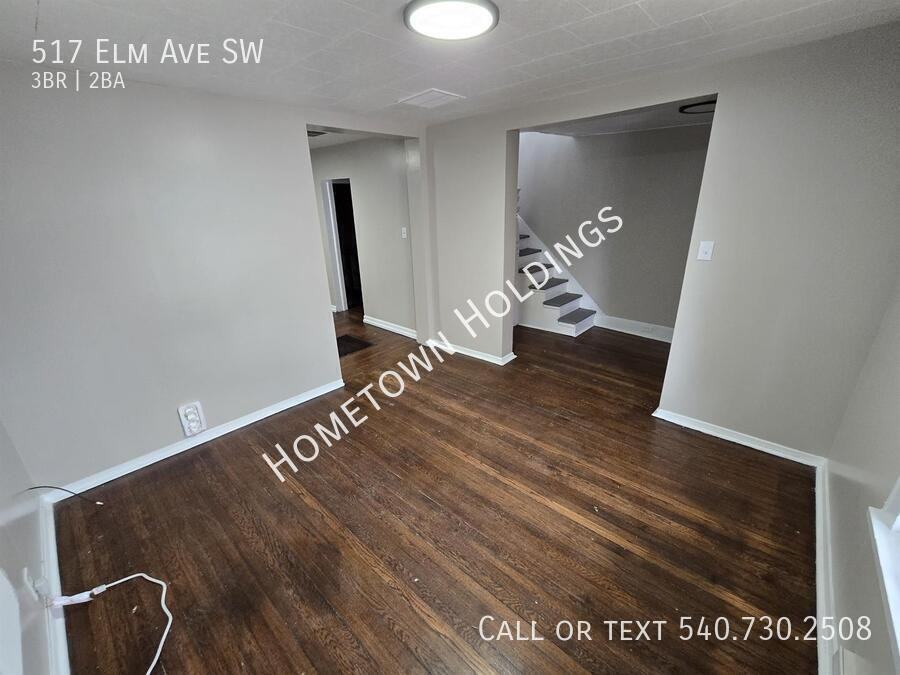 517 Elm Ave Sw - Photo 3 of 13