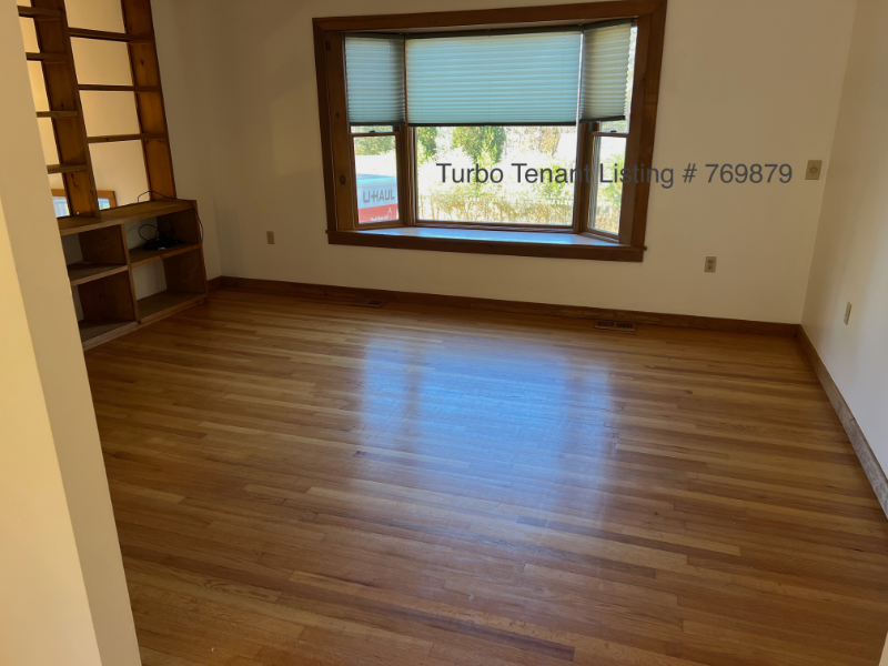 22 Lakeview Ter - Photo 2 of 10