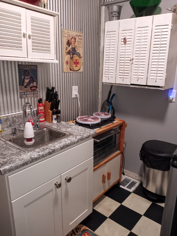 500 47th St S - Photo 3 of 3