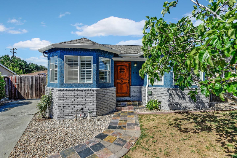 611F Fenton St - Photo 2 of 15