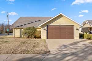 featured image of 604 E Sunset St