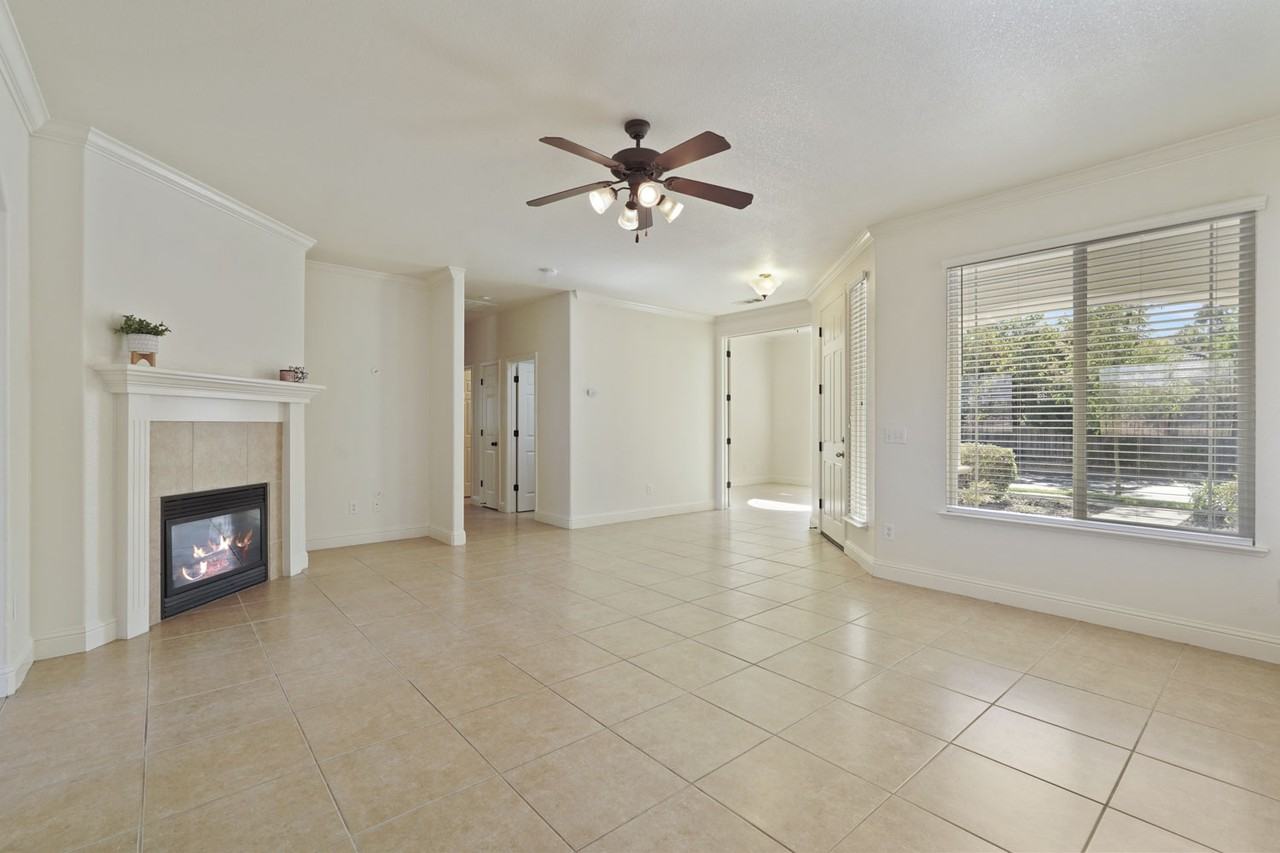 133 N Branch Ct #NA - Photo 3 of 18