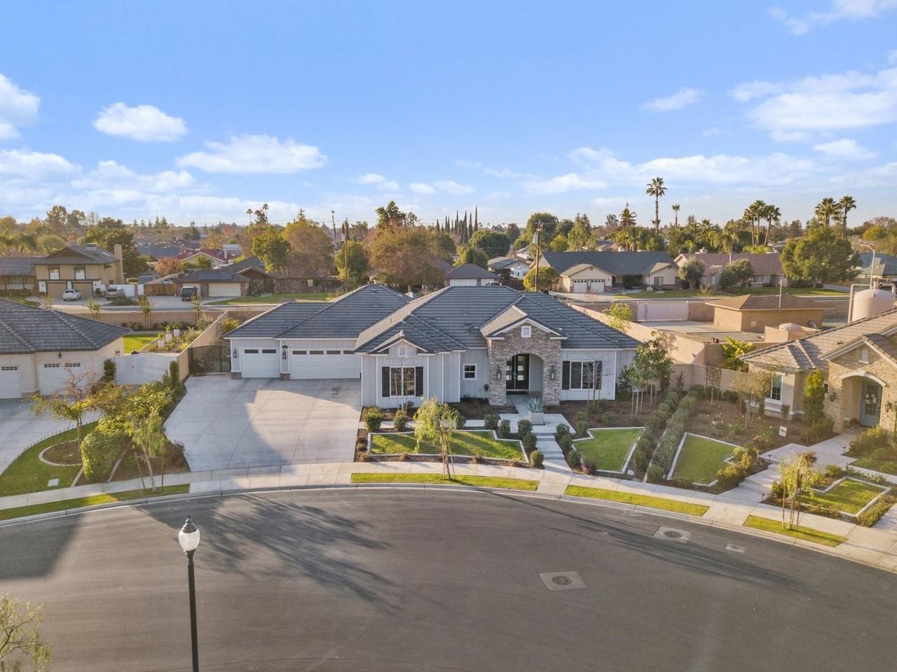 1509 Renoir Ave - Photo 4 of 27