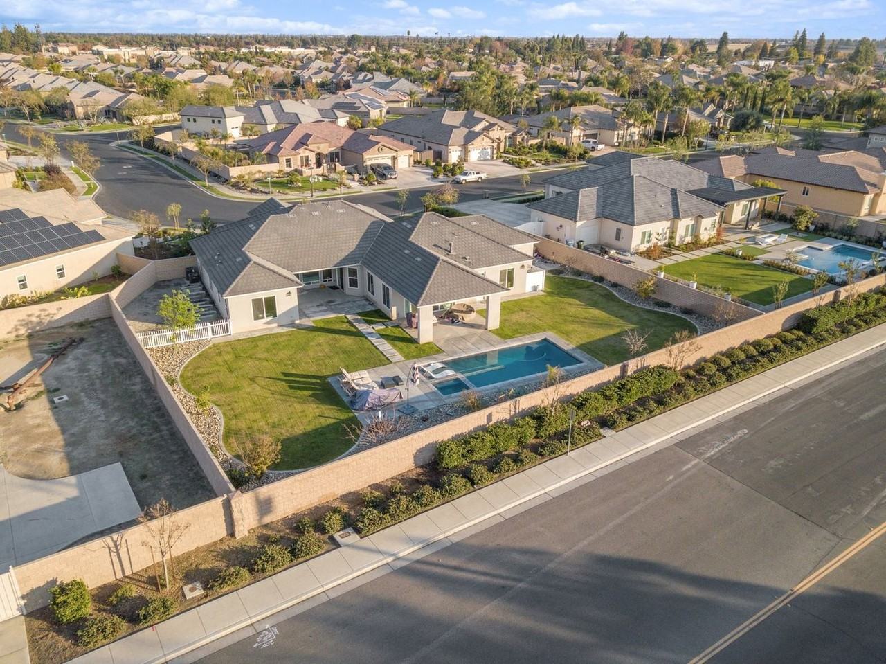 1509 Renoir Ave - Photo 7 of 27