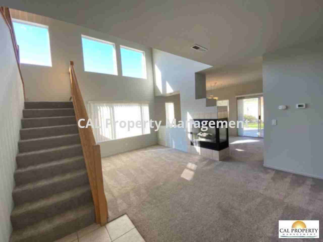 27304 Bavella Way - Photo 2 of 37