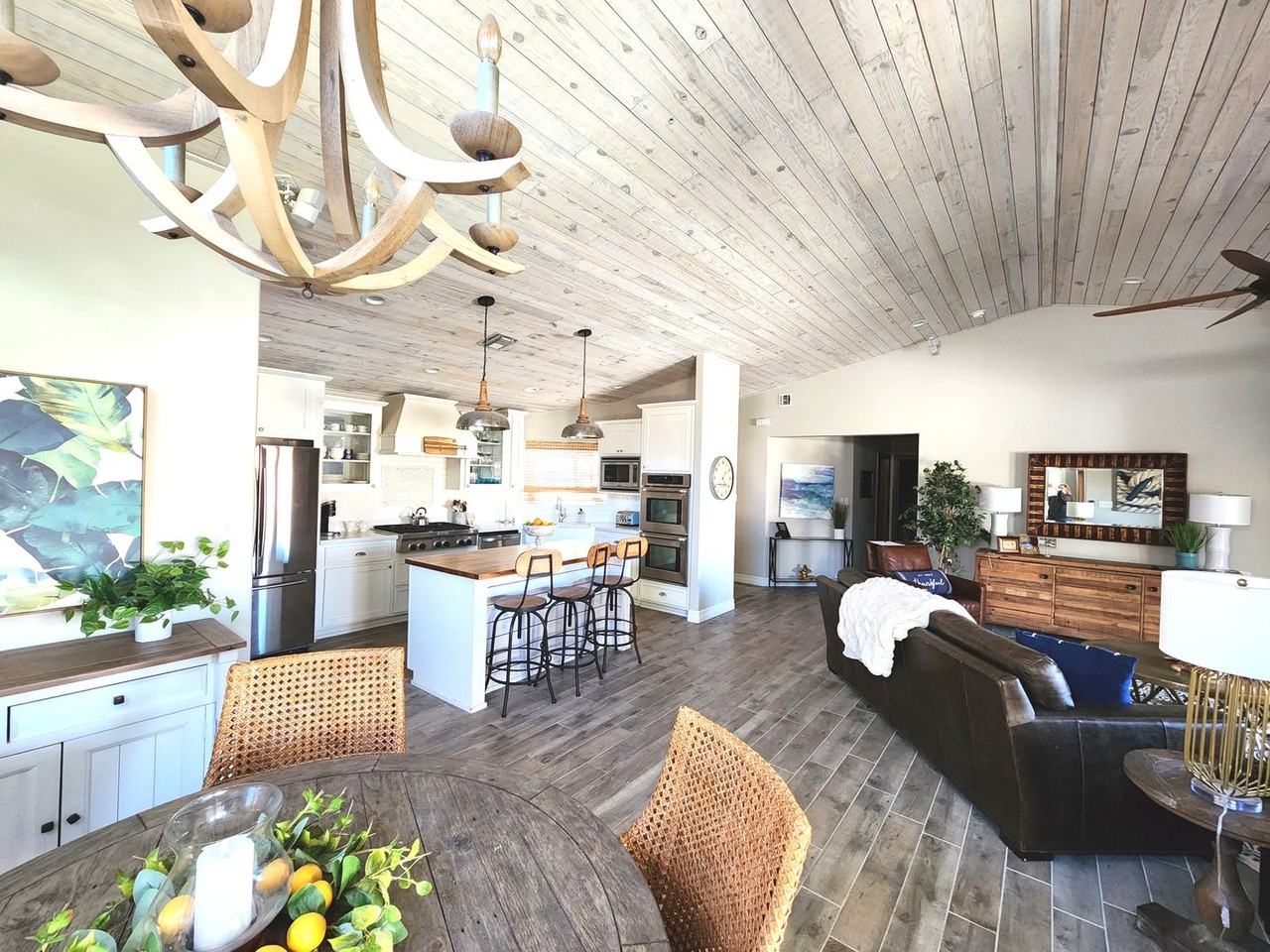 7566 E 25th Pl - Photo 4 of 27