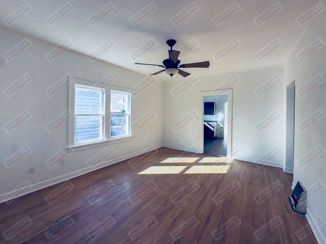 608 Carey Ave - Photo 3 of 26