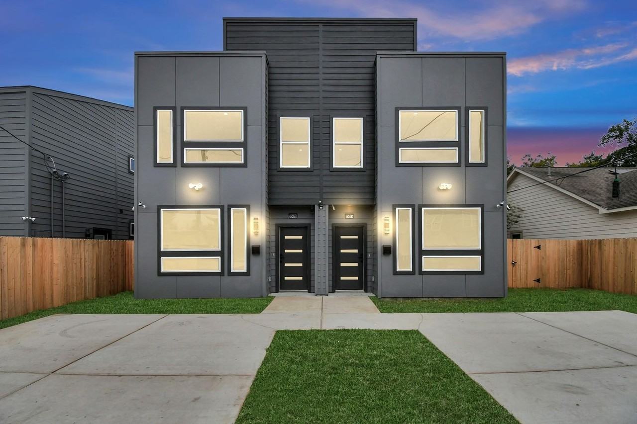 9315 Ashville Dr #B - Photo 4 of 18