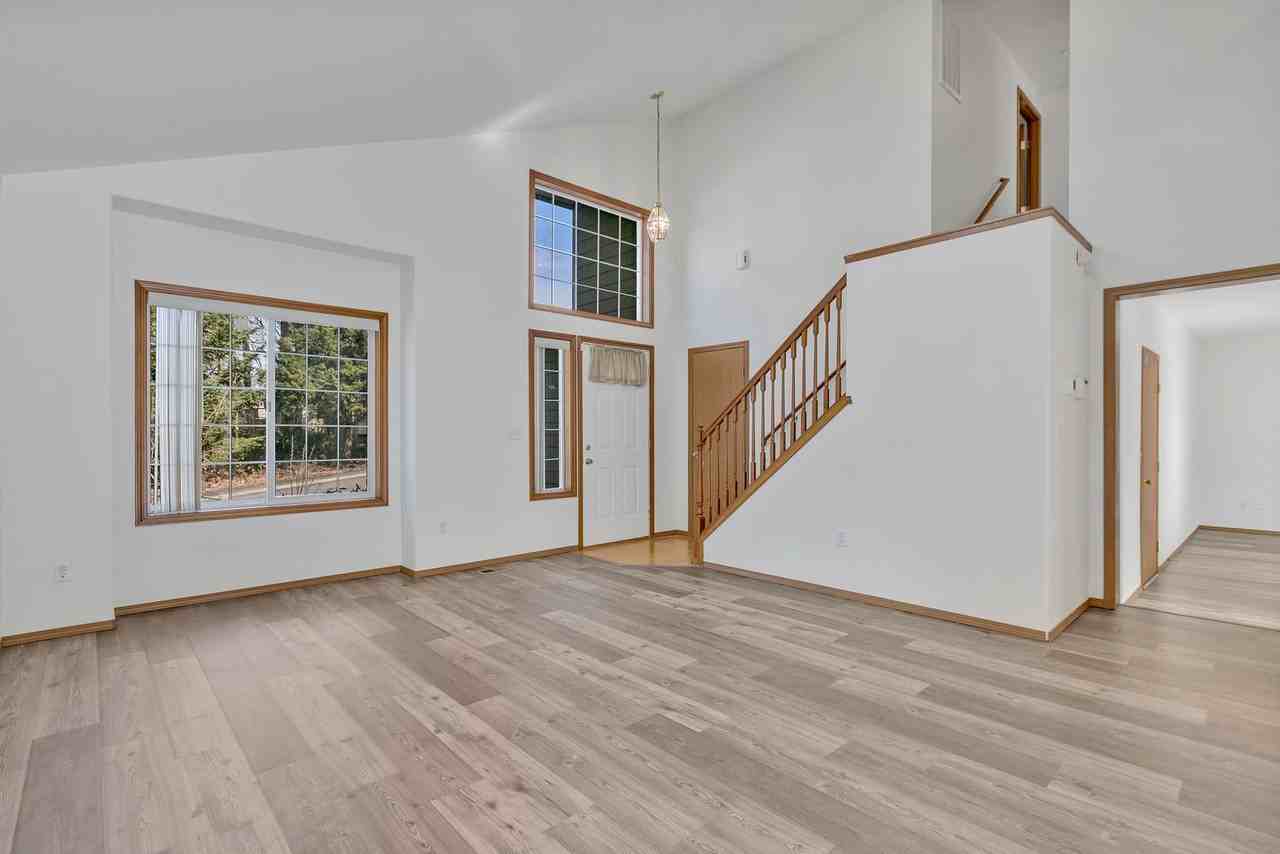 1518 200th Street Ct E - Photo 7 of 29