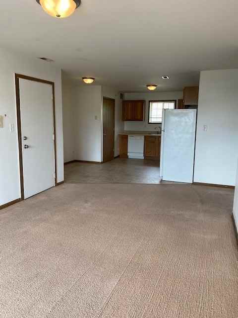 3555 Ash Street - Photo 7 of 25