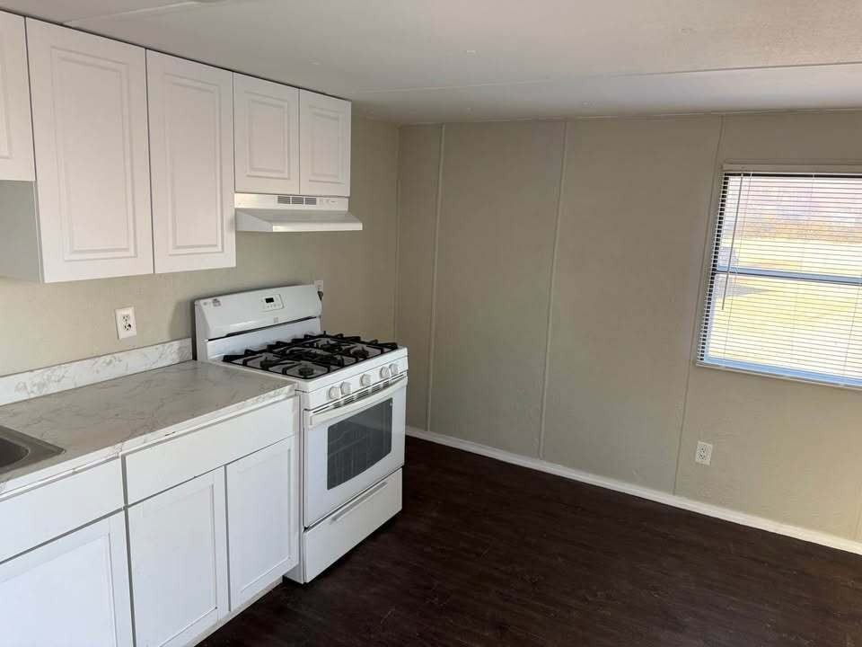 1235 South 120th East Avenue - Photo 6 of 29