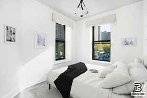 featured image of 2033 1st Ave
