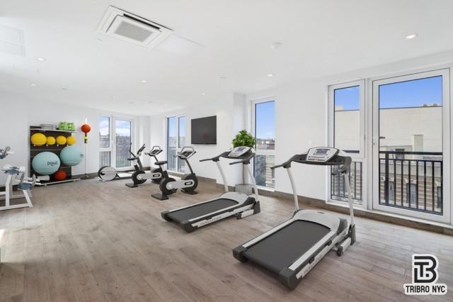 17 Somers Street - Photo 6 of 9