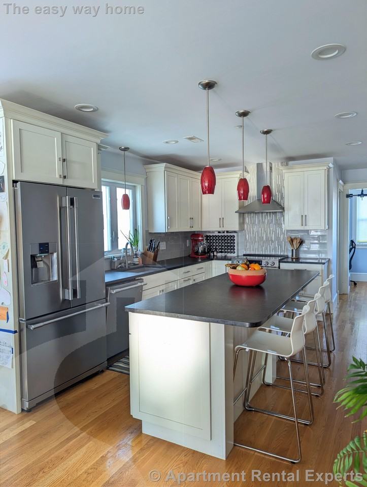 29 Cameron Ave #B - Photo 2 of 27