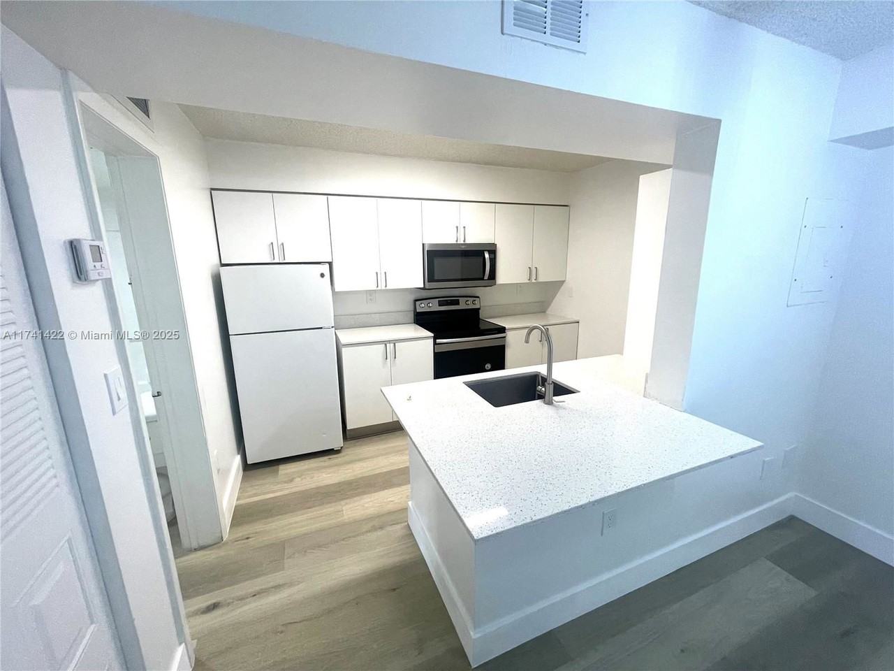 15201 Sw 80th St #205 - Photo 3 of 8