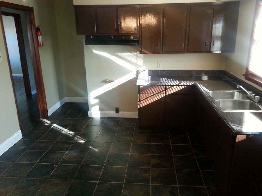 263 E Raines Rd - Photo 3 of 13