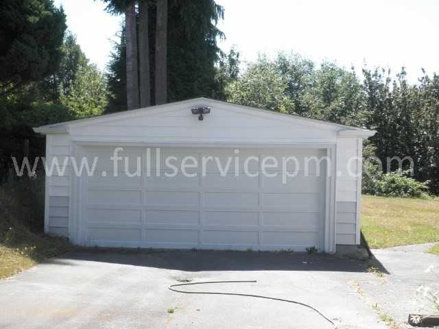 2141 SW 122nd Pl - Photo 2 of 44