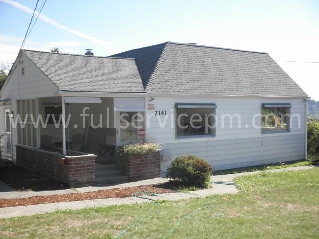 2141 SW 122nd Pl - Photo 3 of 44