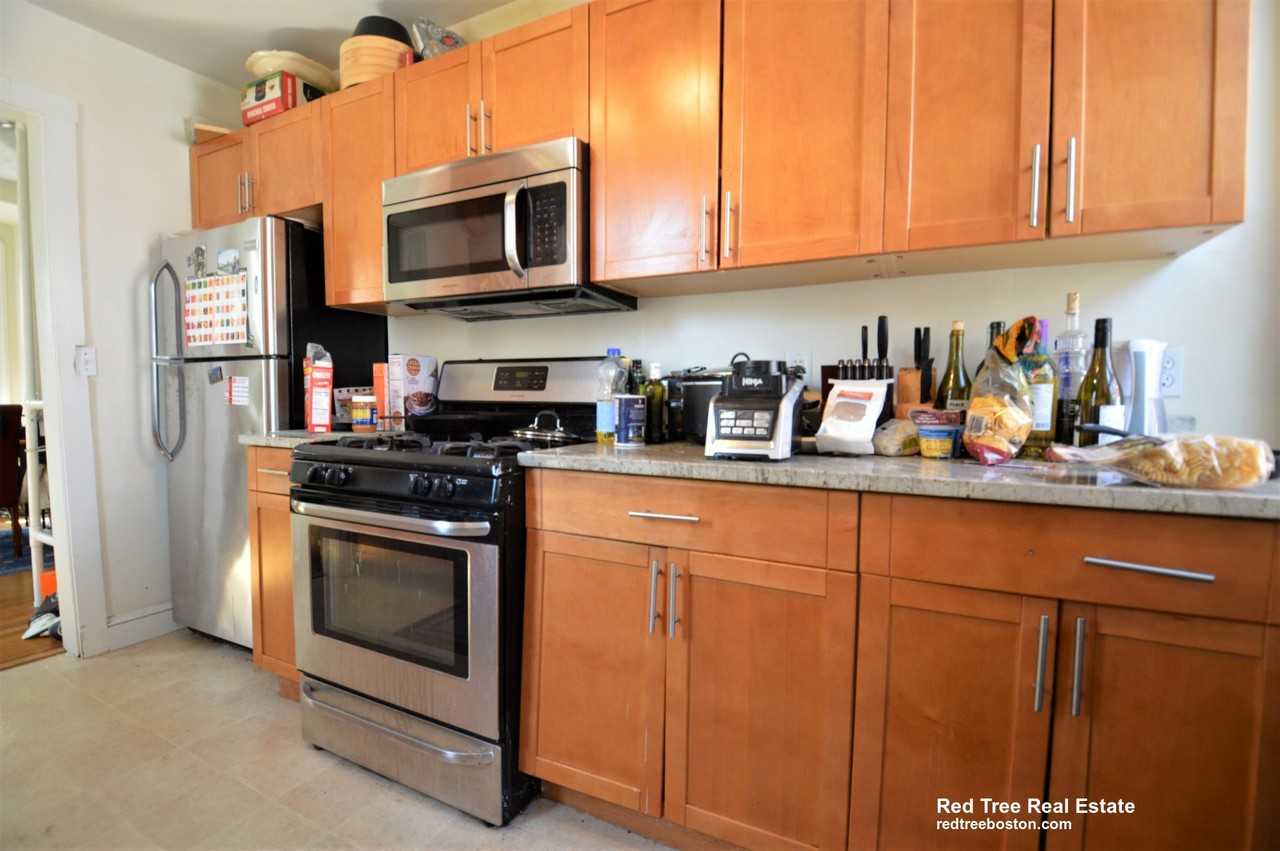 5 Murdock Ter - Photo 4 of 29