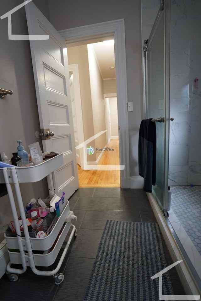 72 Gardner St #C3 - Photo 4 of 20