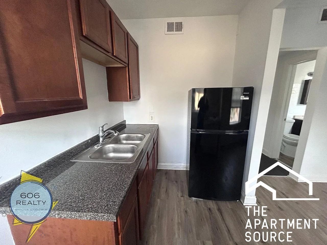 2006 W Jarvis Ave #2 - Photo 2 of 14