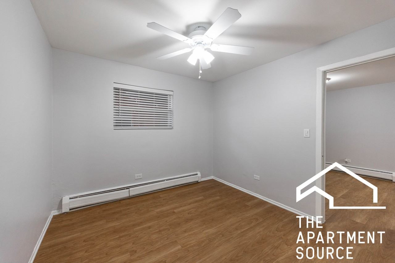 4616 North Beacon Street #2G - Photo 6 of 13