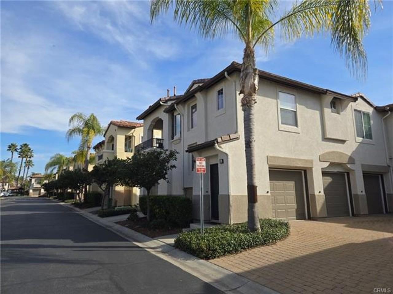 30275 Pelican Bay - Photo 2 of 8
